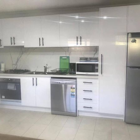 Oakleigh Private Unit Villa Bagian luar foto